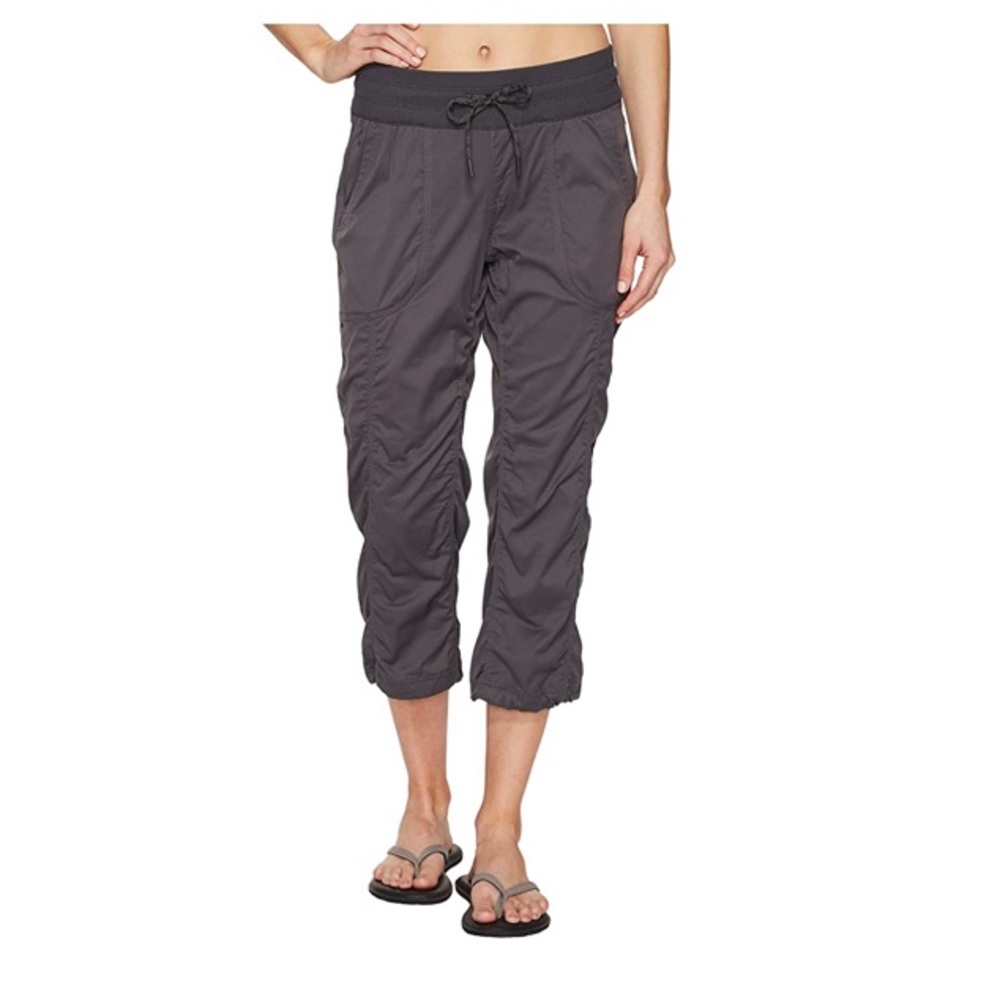 BOGO The North Face 🥾 hiking capri